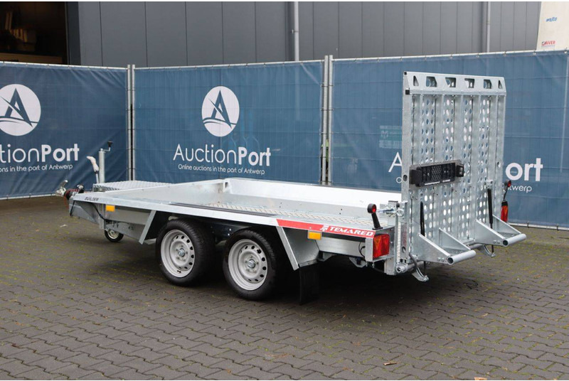 Temared BUILDER - Platós pótkocsi: 4 kép. Temared BUILDER - Platós pótkocsi: 4 kép.