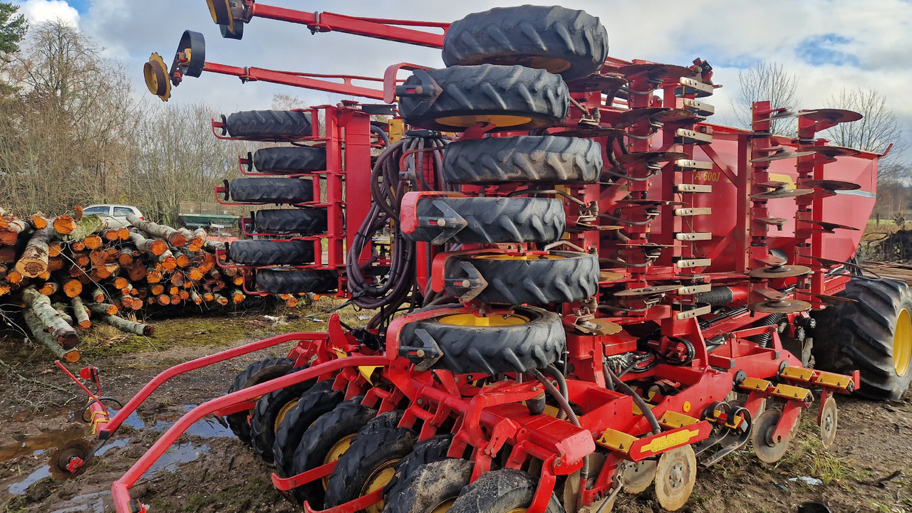 VÄDERSTAD Rapid A600J lízing VÄDERSTAD Rapid A600J: 9 kép. VÄDERSTAD Rapid A600J lízing VÄDERSTAD Rapid A600J: 9 kép.