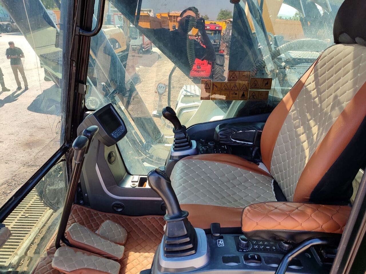 Hidromek 2021 HIDROMEK HMK 370LC PALETTE EXCAVATOR lízing Hidromek 2021 HIDROMEK HMK 370LC PALETTE EXCAVATOR: 14 kép.