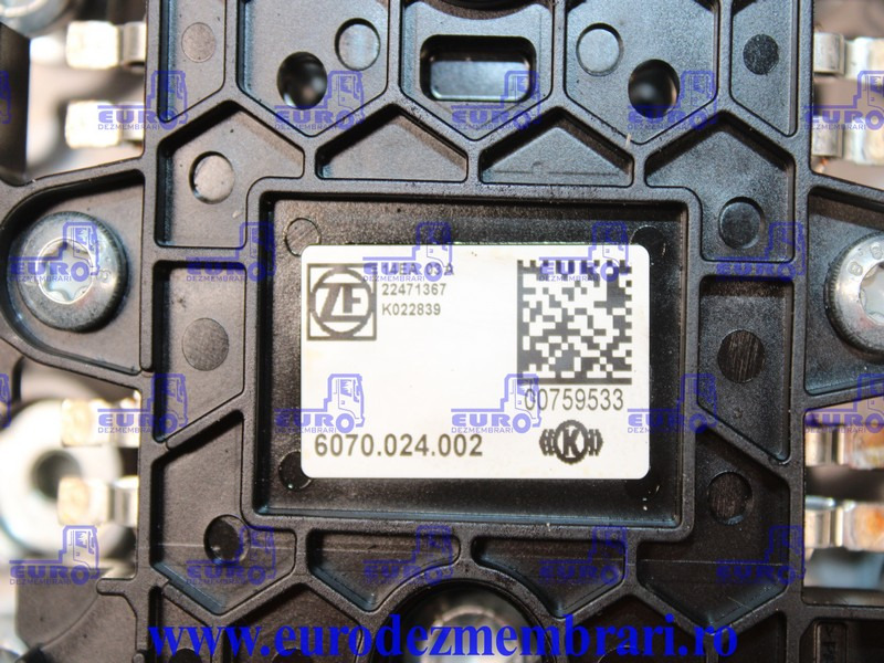 BLOC SUPAPE SELECTOR VITEZE TRAXON MAN TGX TG3 81.32550.6021, 81.32550.6018, 6070024002, K022839 - Sebességváltó és alkatrészek - Teherautó: 3 kép. BLOC SUPAPE SELECTOR VITEZE TRAXON MAN TGX TG3 81.32550.6021, 81.32550.6018, 6070024002, K022839 - Sebességváltó és alkatrészek - Teherautó: 3 kép.