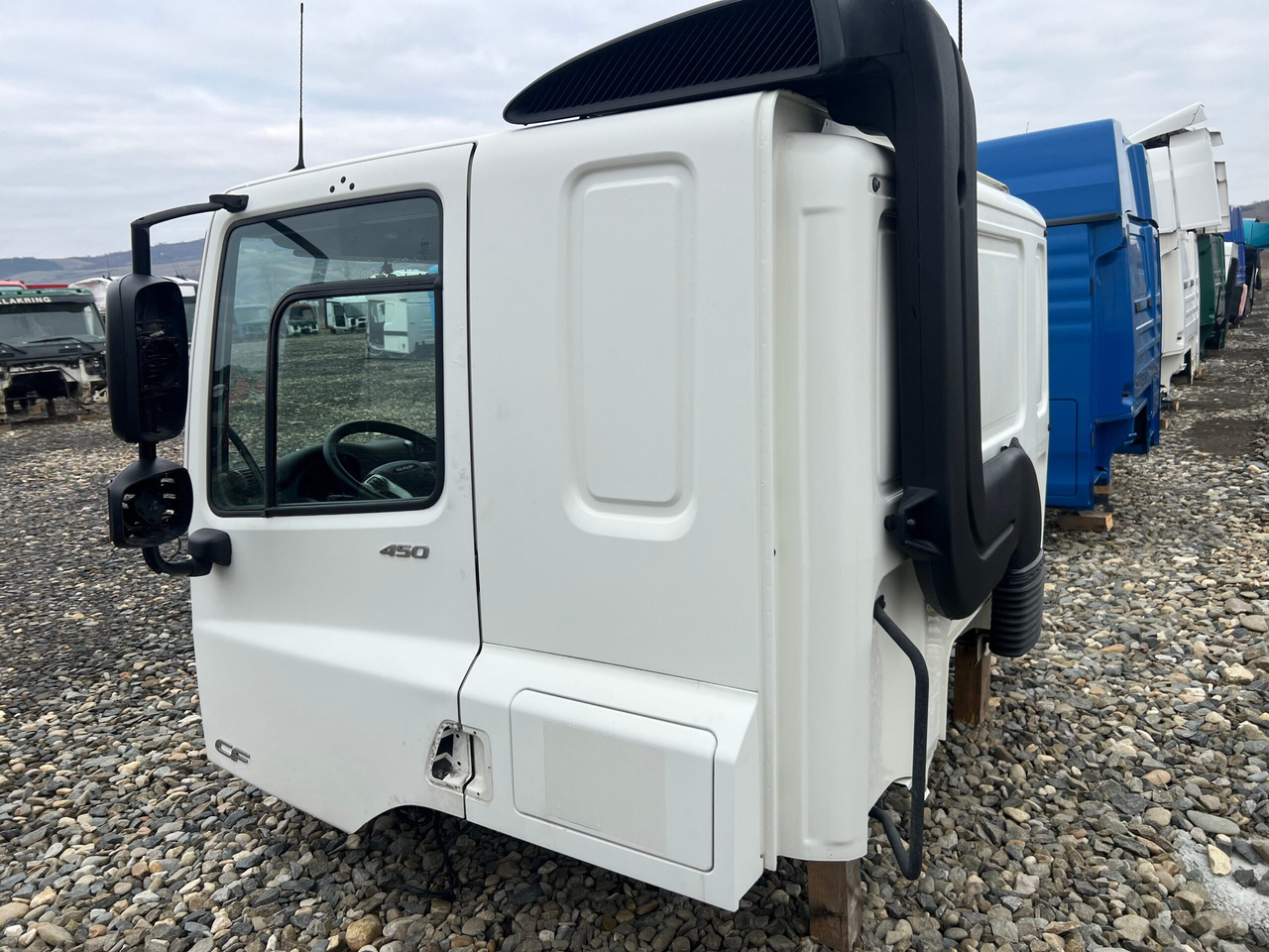 CABINA DAF CF SLEEPER L2H1 - Fülke - Teherautó: 4 kép. CABINA DAF CF SLEEPER L2H1 - Fülke - Teherautó: 4 kép.