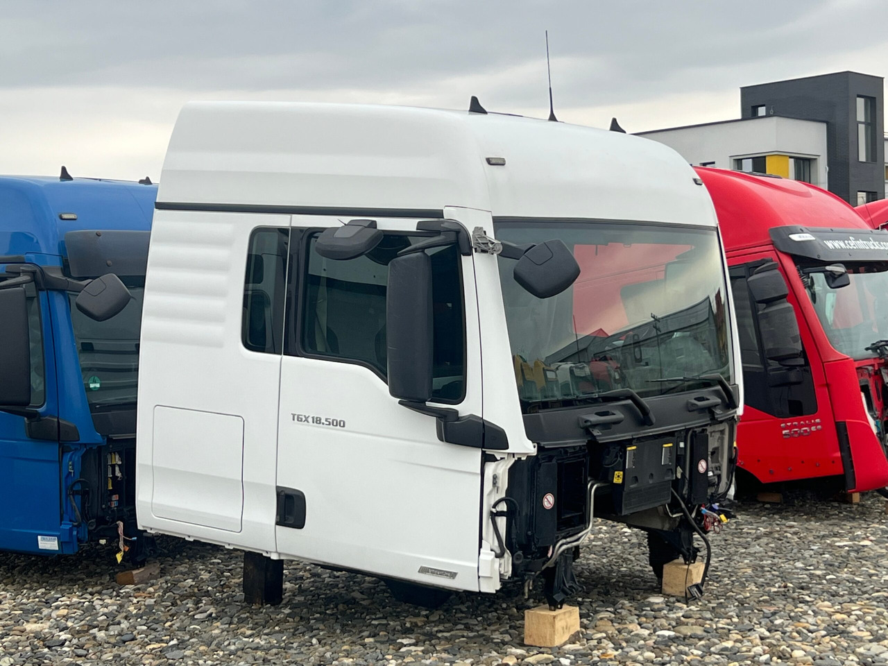 CABINA MAN TGX TG2 XLX - Fülke - Teherautó: 3 kép. CABINA MAN TGX TG2 XLX - Fülke - Teherautó: 3 kép.