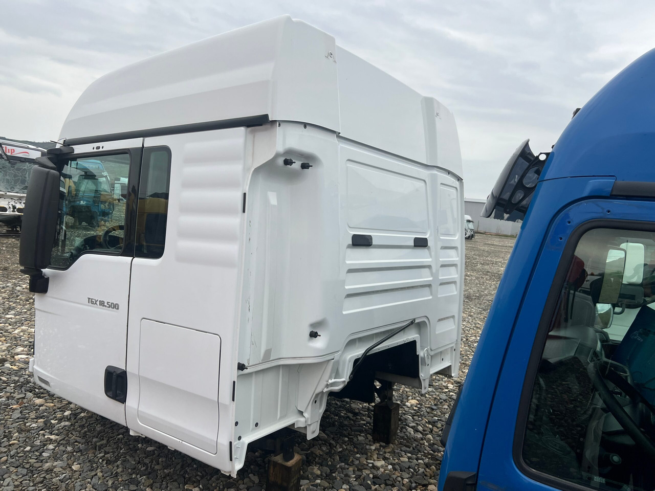 CABINA MAN TGX TG2 XLX - Fülke - Teherautó: 5 kép. CABINA MAN TGX TG2 XLX - Fülke - Teherautó: 5 kép.