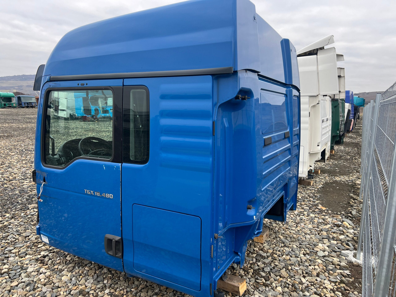 CABINA MAN TGX XLX - Fülke - Teherautó: 5 kép. CABINA MAN TGX XLX - Fülke - Teherautó: 5 kép.