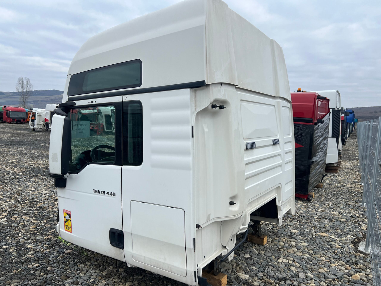 CABINA MAN TGX XXL - Fülke - Teherautó: 5 kép. CABINA MAN TGX XXL - Fülke - Teherautó: 5 kép.