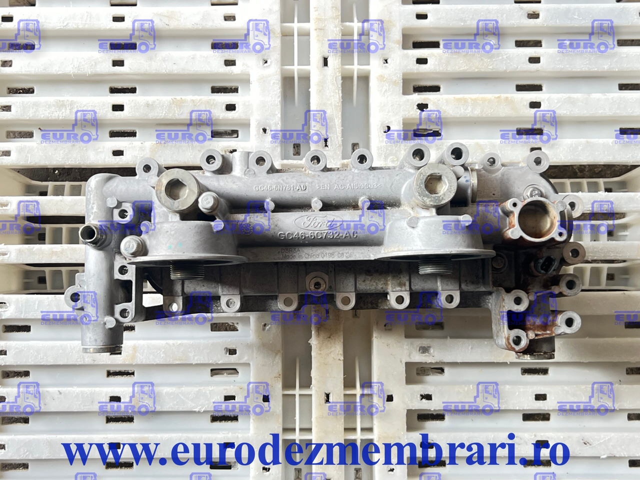 CARCASA FILTRE ULEI + TERMOFLOT FORD CARGO FHR6 GC466C732AC, GC466N781AD - Olajszűrő - Teherautó: 1 kép. CARCASA FILTRE ULEI + TERMOFLOT FORD CARGO FHR6 GC466C732AC, GC466N781AD - Olajszűrő - Teherautó: 1 kép.
