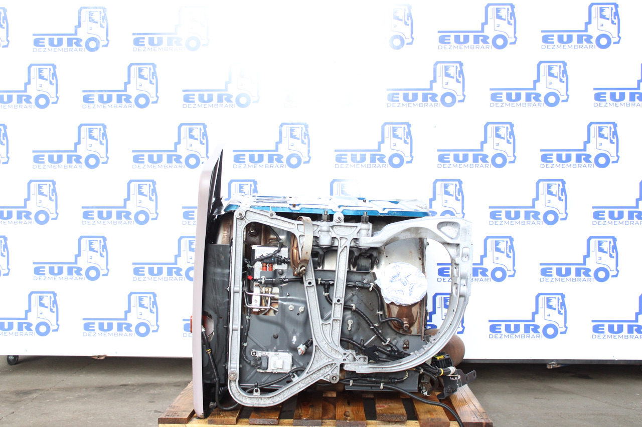 CATALIZATOR RENAULT T EURO 6 22495990 - Katalizátor - Teherautó: 2 kép. CATALIZATOR RENAULT T EURO 6 22495990 - Katalizátor - Teherautó: 2 kép.