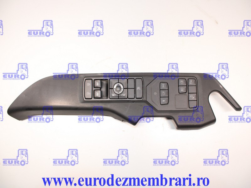 COMENZI USA STANGA SCANIA SUPER 2569012, 2875535 - Fülke és belső tér - Teherautó: 2 kép. COMENZI USA STANGA SCANIA SUPER 2569012, 2875535 - Fülke és belső tér - Teherautó: 2 kép.