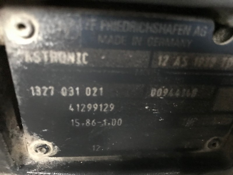 CUTIE DE VITEZE ZF 12 AS 1930 TD R=15,86-1,00 - Sebességváltó - Teherautó: 3 kép. CUTIE DE VITEZE ZF 12 AS 1930 TD R=15,86-1,00 - Sebességváltó - Teherautó: 3 kép.