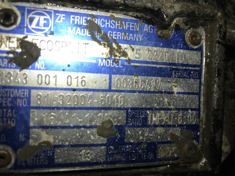 CUTIE DE VITEZE ZF 16 S 2220 TD R=16,41-1,00 - Sebességváltó - Teherautó: 3 kép. CUTIE DE VITEZE ZF 16 S 2220 TD R=16,41-1,00 - Sebességváltó - Teherautó: 3 kép.