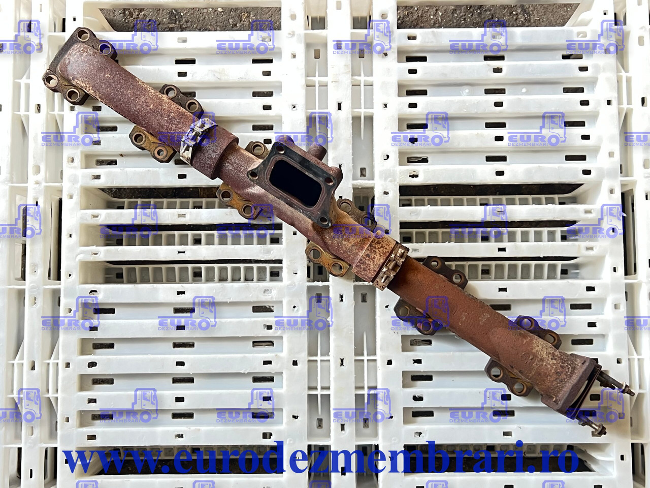 GALERIE EVACUARE FORD CARGO F-MAX FHR6 GC469430AD, GC469431AD - Kipufogó leömlő - Teherautó: 1 kép. GALERIE EVACUARE FORD CARGO F-MAX FHR6 GC469430AD, GC469431AD - Kipufogó leömlő - Teherautó: 1 kép.
