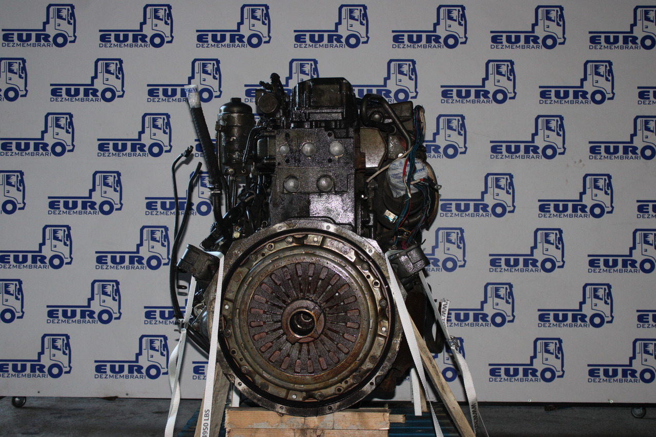 MOTOR DAF UPEC 2 XE 315C1 430CP EURO 3 1428034 - Motor - Teherautó: 4 kép. MOTOR DAF UPEC 2 XE 315C1 430CP EURO 3 1428034 - Motor - Teherautó: 4 kép.