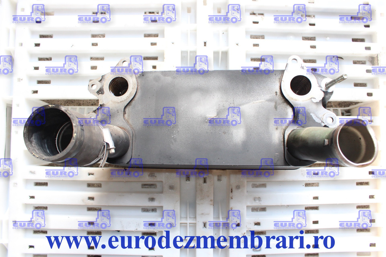 RADIATOR RACIRE ULEI INTARDER DAF 1900765 - Olajhűtő - Teherautó: 1 kép. RADIATOR RACIRE ULEI INTARDER DAF 1900765 - Olajhűtő - Teherautó: 1 kép.