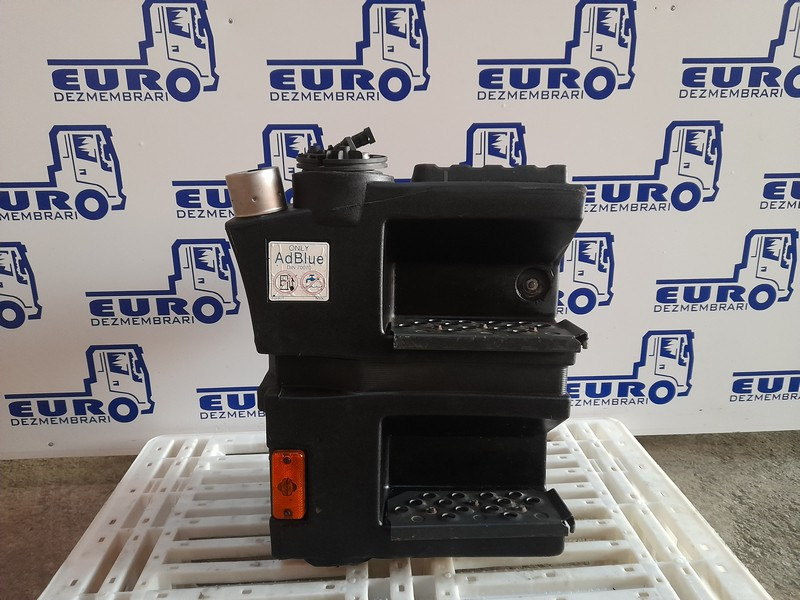 REZERVOR ADBLUE IVECO 41272989 - AdBlue tartály - Teherautó: 1 kép. REZERVOR ADBLUE IVECO 41272989 - AdBlue tartály - Teherautó: 1 kép.
