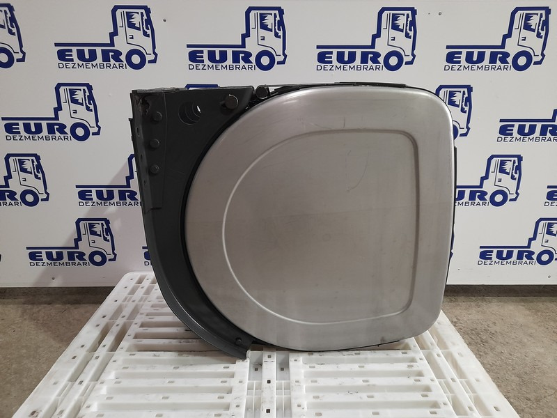 REZERVOR ADBLUE VOLVO FH FM 21065425, 21609065 - AdBlue tartály - Teherautó: 1 kép. REZERVOR ADBLUE VOLVO FH FM 21065425, 21609065 - AdBlue tartály - Teherautó: 1 kép.