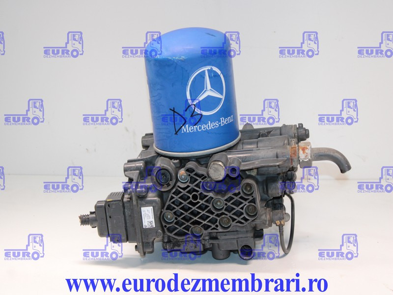 SUPAPA REFULARE MERCEDES ACTROS MP4 A0014462064, K102144 - Fékszelep - Teherautó: 1 kép. SUPAPA REFULARE MERCEDES ACTROS MP4 A0014462064, K102144 - Fékszelep - Teherautó: 1 kép.