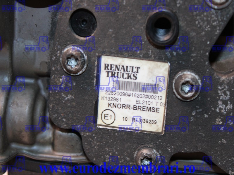 SUPAPA REFULARE RENAULT T 22820096, K132981 - Fékszelep - Teherautó: 3 kép. SUPAPA REFULARE RENAULT T 22820096, K132981 - Fékszelep - Teherautó: 3 kép.