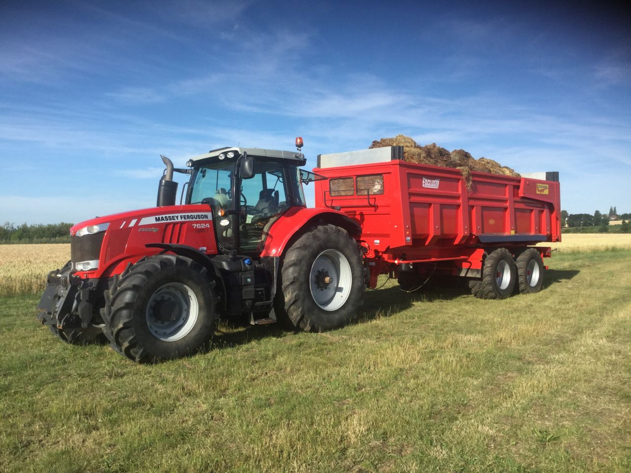 Massey Ferguson 7624 DYNA VT - Traktor: 4 kép. Massey Ferguson 7624 DYNA VT - Traktor: 4 kép.