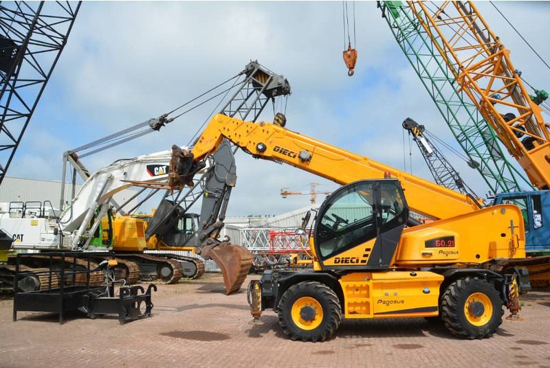 Dieci Pegasus 50.21 - Teleszkópos rakodó: 1 kép. Dieci Pegasus 50.21 - Teleszkópos rakodó: 1 kép.