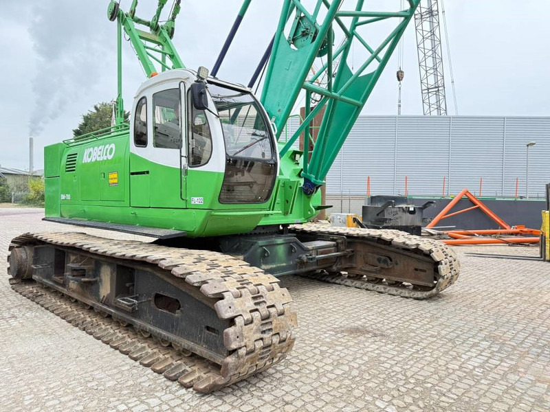 Kobelco BM 700 - Lánctalpas daru: 2 kép. Kobelco BM 700 - Lánctalpas daru: 2 kép.