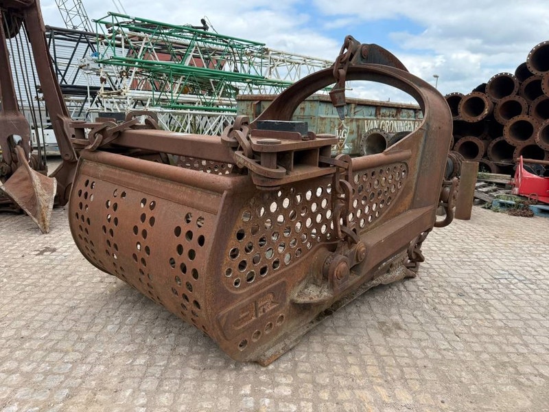 Liebherr Dragline bucket 3.44 cbm - Kanál - Építőipari gépek: 4 kép. Liebherr Dragline bucket 3.44 cbm - Kanál - Építőipari gépek: 4 kép.