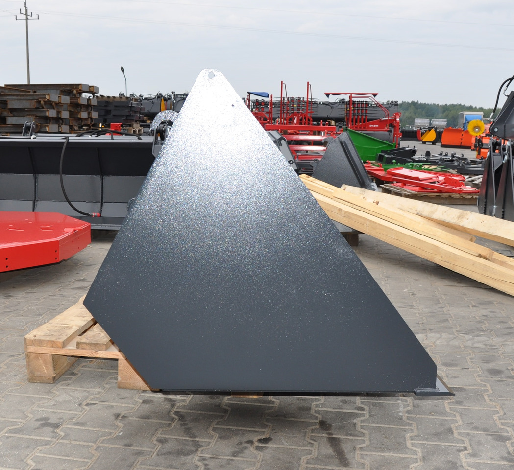 Metal Technik Łycha MAX 1800 / Bucket / Greifschaufell / Ложка - Rakodókanál: 2 kép. Metal Technik Łycha MAX 1800 / Bucket / Greifschaufell / Ложка - Rakodókanál: 2 kép.