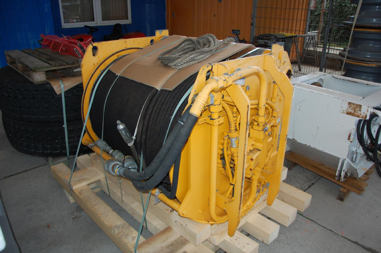 Liebherr Zubehör LTM 1500-8.1 - Hubwinde Nr. 1 inkl. Hubseil - Autódaru: 3 kép. Liebherr Zubehör LTM 1500-8.1 - Hubwinde Nr. 1 inkl. Hubseil - Autódaru: 3 kép.