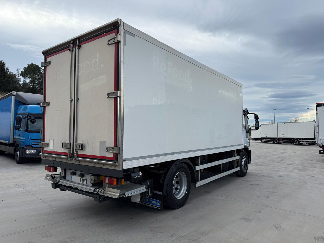 IVECO ML180E28P Eurocargo E5 (Isothermal) - Hőszigetelt teherautó: 4 kép. IVECO ML180E28P Eurocargo E5 (Isothermal) - Hőszigetelt teherautó: 4 kép.