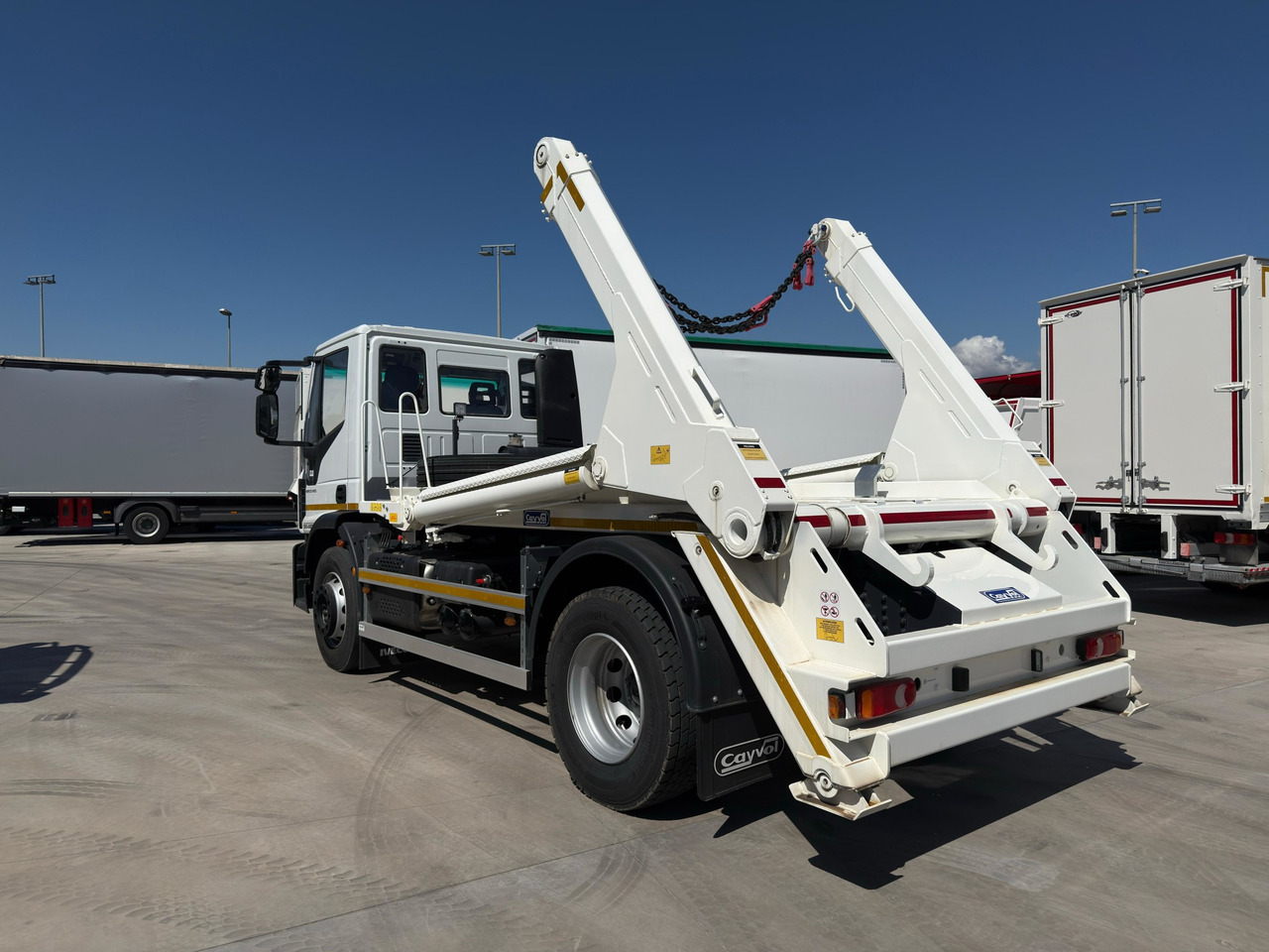 IVECO ML190E28L Eurocargo E6 (Track Equipment) - Konténerszállító: 4 kép. IVECO ML190E28L Eurocargo E6 (Track Equipment) - Konténerszállító: 4 kép.