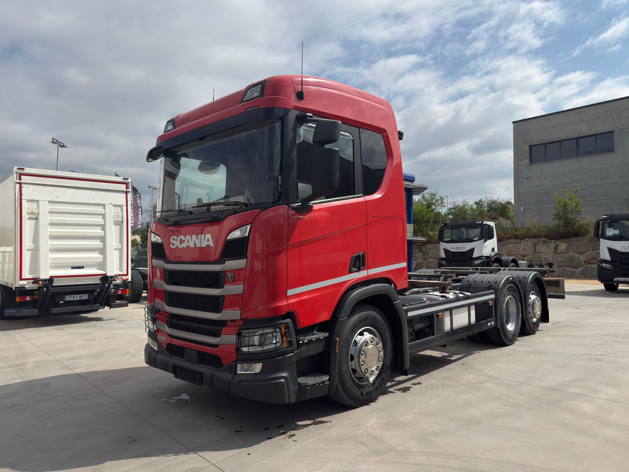 SCANIA R450 E6 (Chassis) - Alvaz teherautó: 1 kép. SCANIA R450 E6 (Chassis) - Alvaz teherautó: 1 kép.
