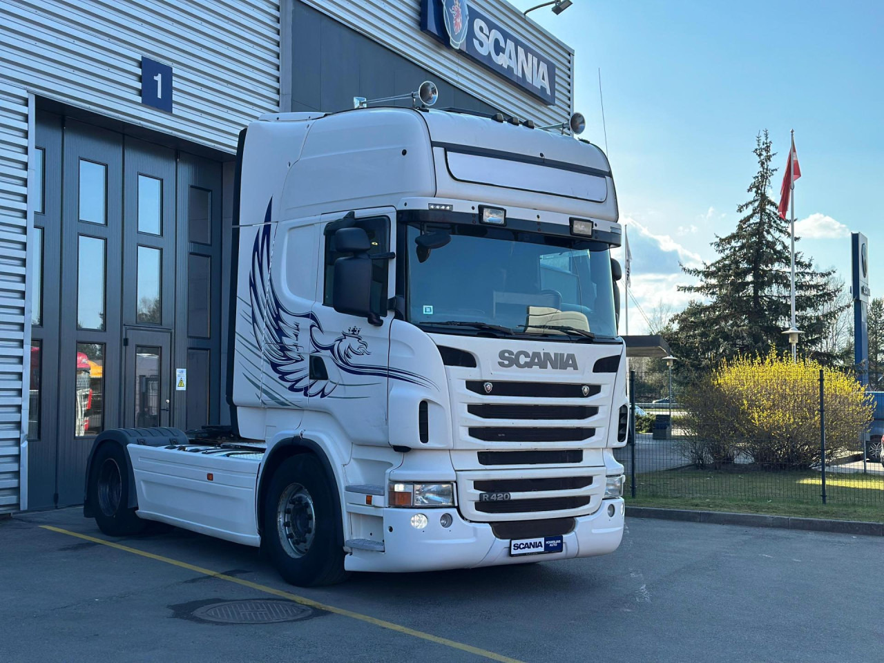 SCANIA R 420 LA4x2MNA - Nyergesvontató: 1 kép. SCANIA R 420 LA4x2MNA - Nyergesvontató: 1 kép.
