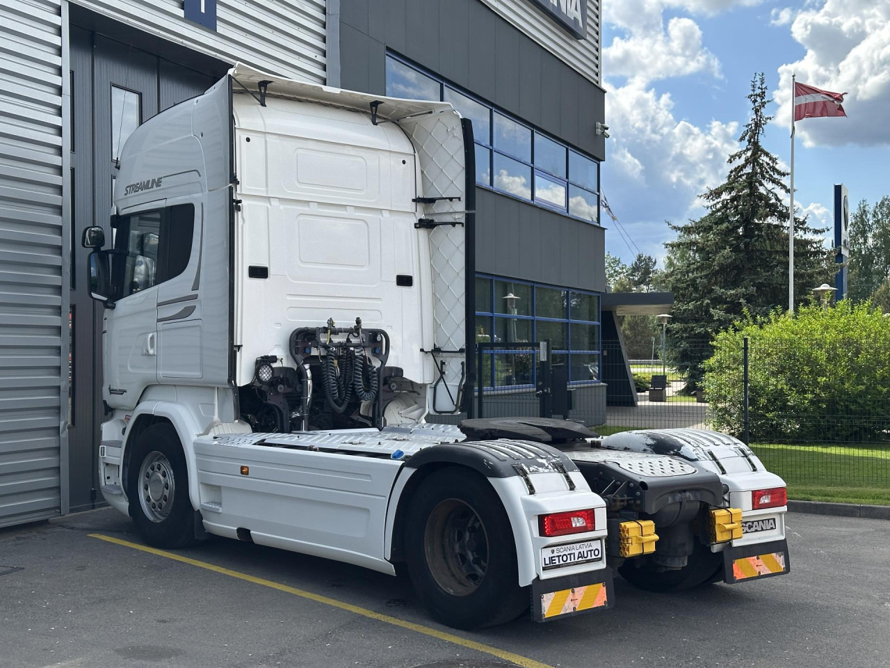 Nyergesvontató SCANIA R 450 LA4x2MNA: 9 kép.