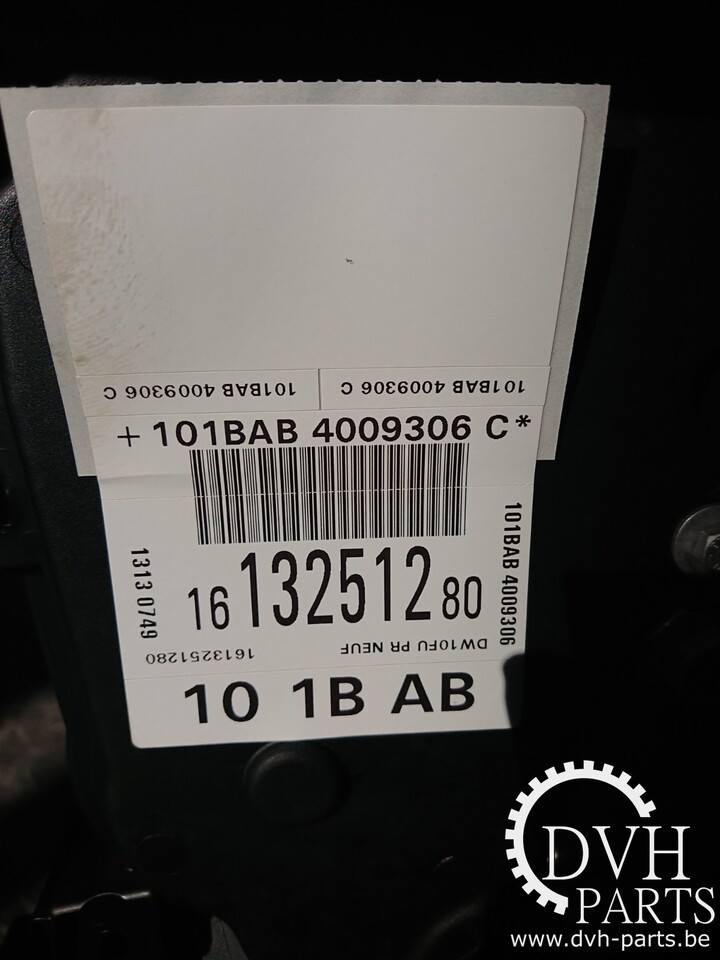 AH03 - DW10FU AH03 - DW10FU - Motor - Furgon: 5 kép. AH03 - DW10FU AH03 - DW10FU - Motor - Furgon: 5 kép.