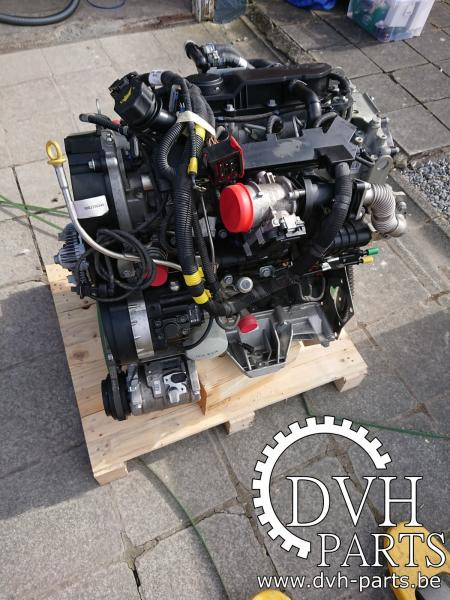 IVECO IVECO F1AGL411L-C104 - Motor - Teherautó: 4 kép. IVECO IVECO F1AGL411L-C104 - Motor - Teherautó: 4 kép.