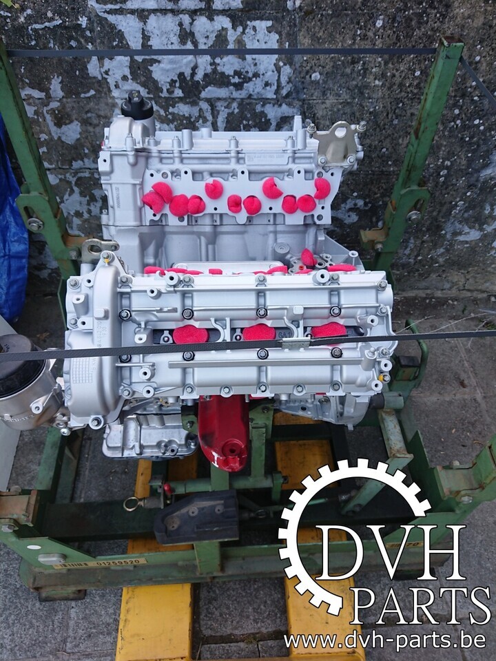 MERCEDES 642.890 MERCEDES 642.890 - Motor - Furgon: 1 kép. MERCEDES 642.890 MERCEDES 642.890 - Motor - Furgon: 1 kép.