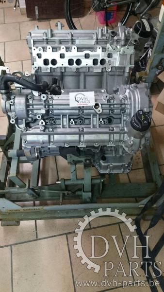 Mercedes Sprinter - Motor - Kisteherautó: 1 kép. Mercedes Sprinter - Motor - Kisteherautó: 1 kép.
