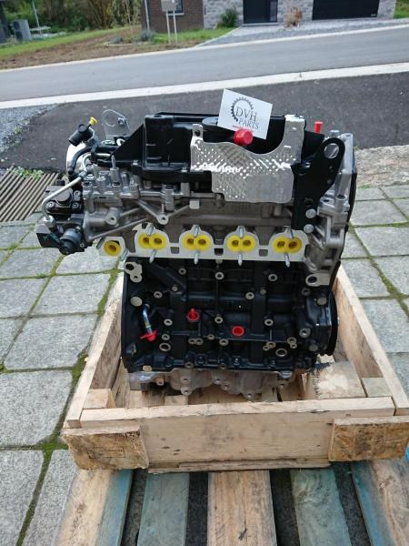 RENAULT R9M452 RENAULT R9M452 - Motor: 3 kép. RENAULT R9M452 RENAULT R9M452 - Motor: 3 kép.