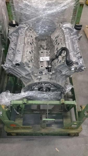 Nc Moteur MERCEDES-BENZ OM642.896 pour minibus MERCEDES-BENZ SPRINTER, OM 642 896 neuf - Motor - Minibusz: 4 kép. Nc Moteur MERCEDES-BENZ OM642.896 pour minibus MERCEDES-BENZ SPRINTER, OM 642 896 neuf - Motor - Minibusz: 4 kép.