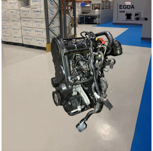 Ligier IXO Lombardini - Alkatrész: 4 kép. Ligier IXO Lombardini - Alkatrész: 4 kép.