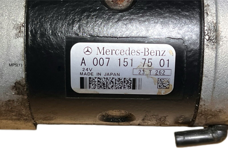 Mercedes-Benz MP5 - Alkatrész: 4 kép. Mercedes-Benz MP5 - Alkatrész: 4 kép.