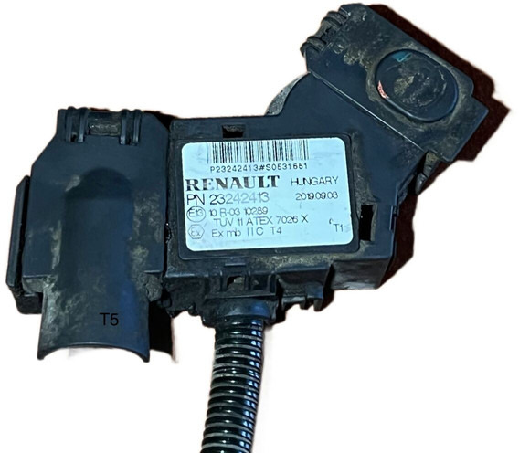 Renault - Alkatrész: 3 kép. Renault - Alkatrész: 3 kép.