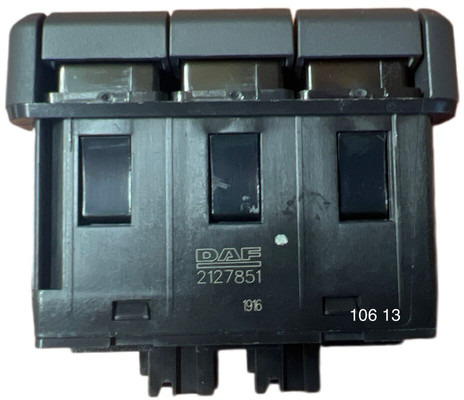 DAF 2019 - Műszerfal: 2 kép. DAF 2019 - Műszerfal: 2 kép.