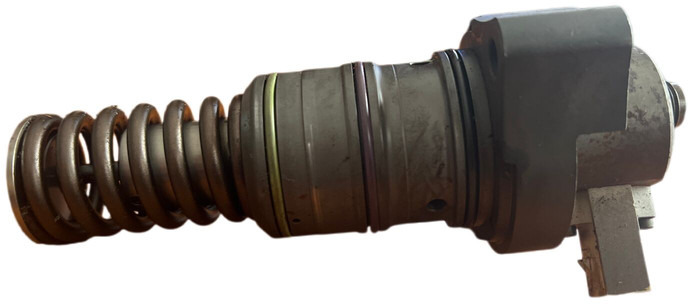 DAF 2023 - Üzemanyagszűrő: 2 kép. DAF 2023 - Üzemanyagszűrő: 2 kép.