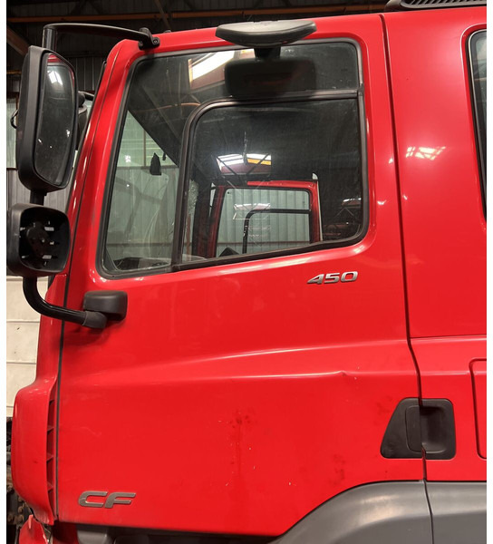 DAF CF - Ajtó és alkatrészek: 1 kép. DAF CF - Ajtó és alkatrészek: 1 kép.