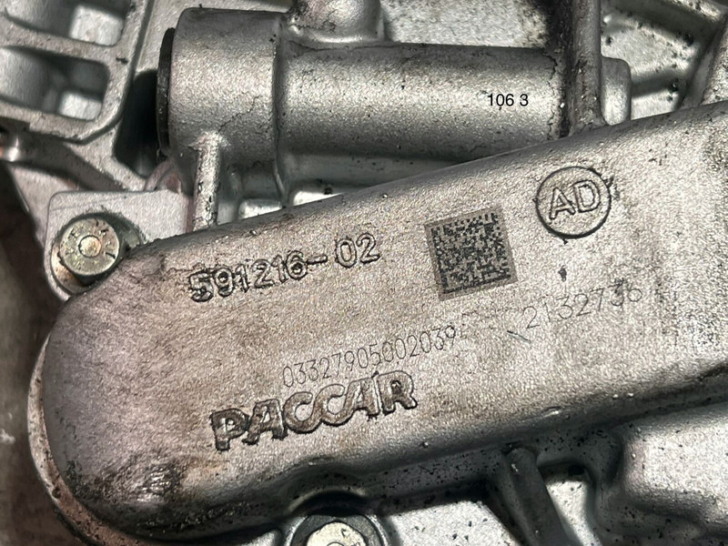 DAF - Olajszivattyú: 3 kép. DAF - Olajszivattyú: 3 kép.