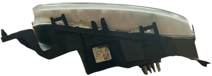 DAF XG 2024 - Hátsó lámpa: 3 kép. DAF XG 2024 - Hátsó lámpa: 3 kép.