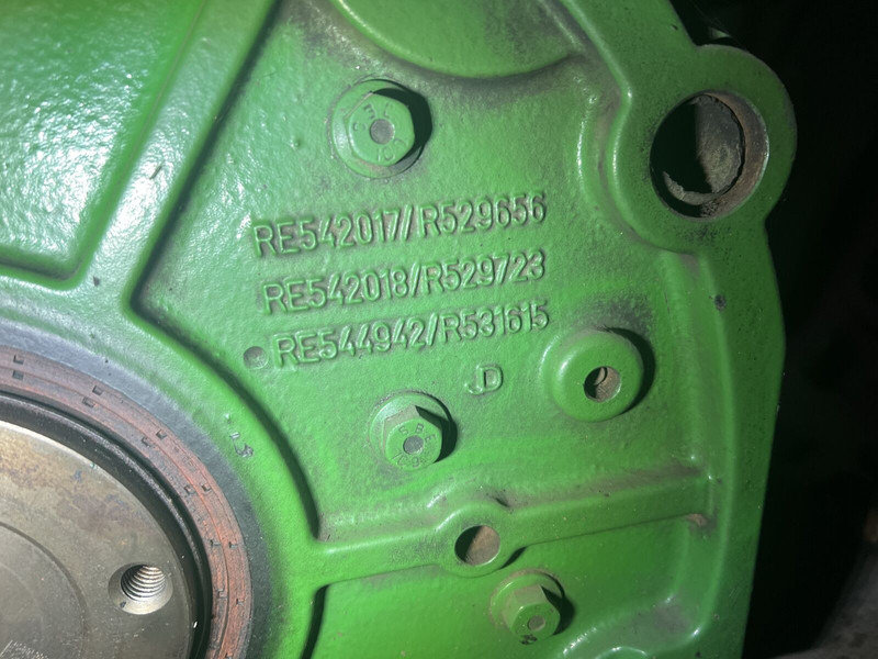 Motor John Deere 4045HL495: 7 kép. Motor John Deere 4045HL495: 7 kép.