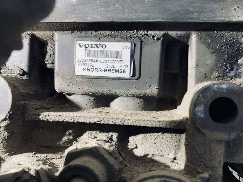 KNORR-BREMSE FM - Szelep: 2 kép. KNORR-BREMSE FM - Szelep: 2 kép.