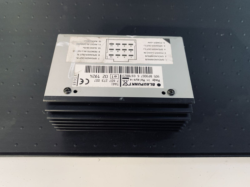 MAN Blaupunkt - ECU: 1 kép. MAN Blaupunkt - ECU: 1 kép.