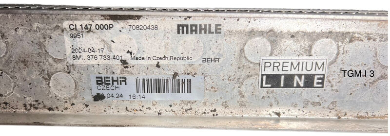 MAN CI 147 000P - Köztes hűtő: 2 kép. MAN CI 147 000P - Köztes hűtő: 2 kép.